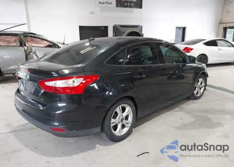 2014 Ford Focus Se z USA, uszkodzony, nr VIN 1FADP3F2XEL228462